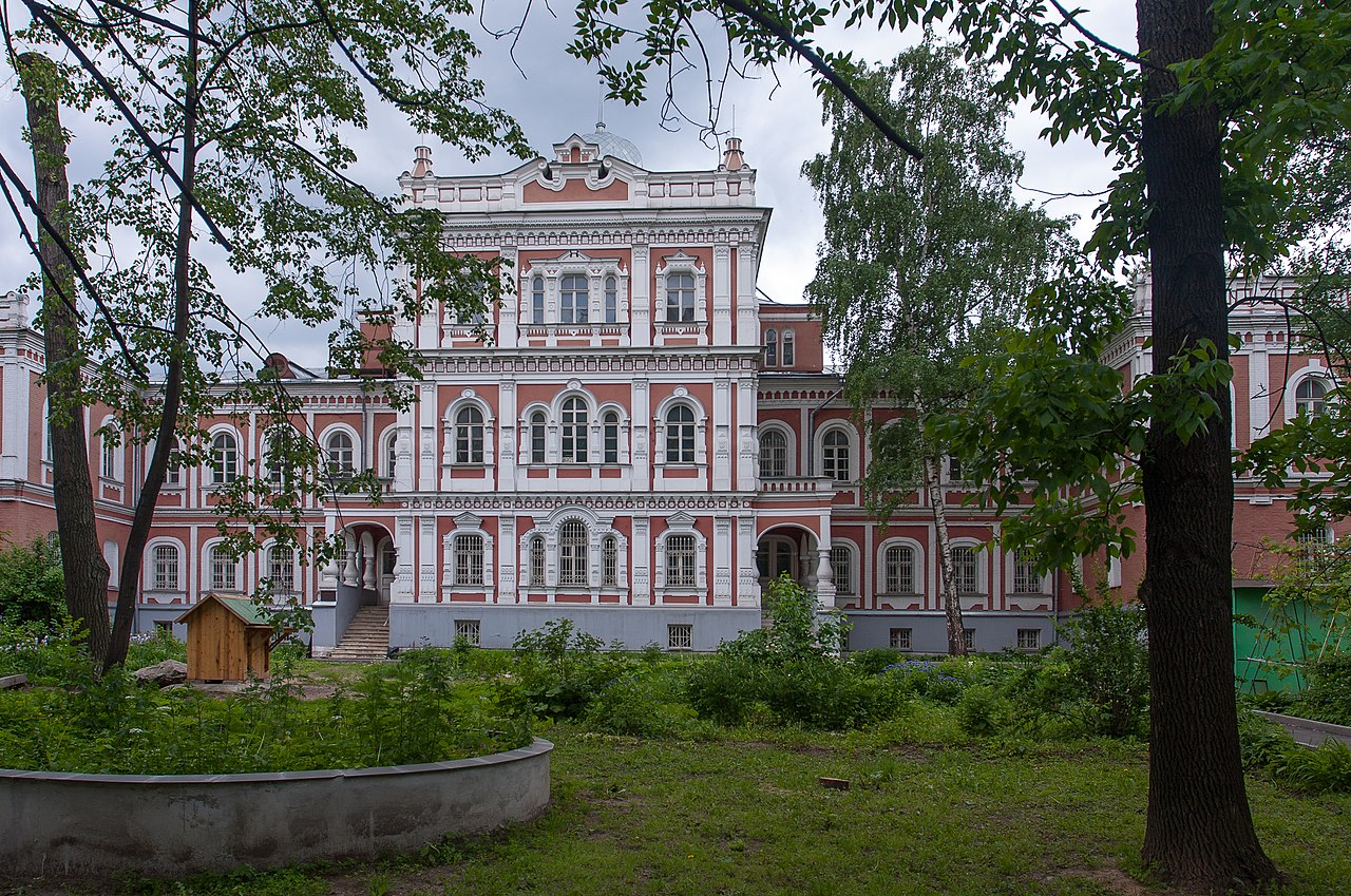 Palace_of_Elizaveta_Petrovna